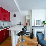 Cosy Apt Near The Catacombes